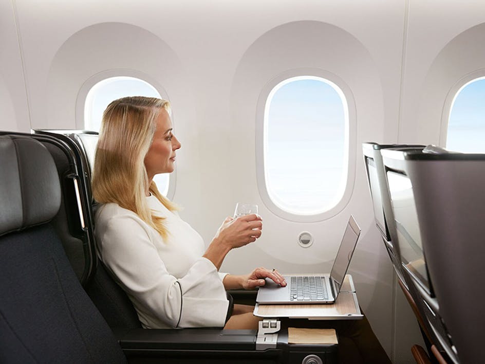 qantas-prem.jpg