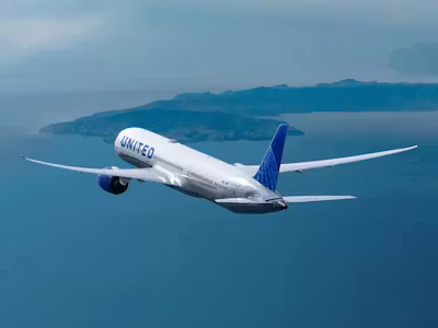 united-air-econ.jpg
